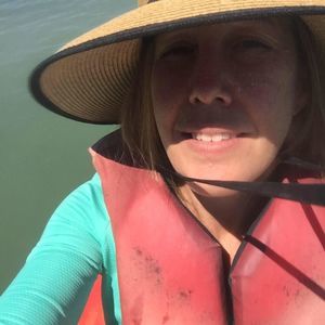 Meet your Posher, April